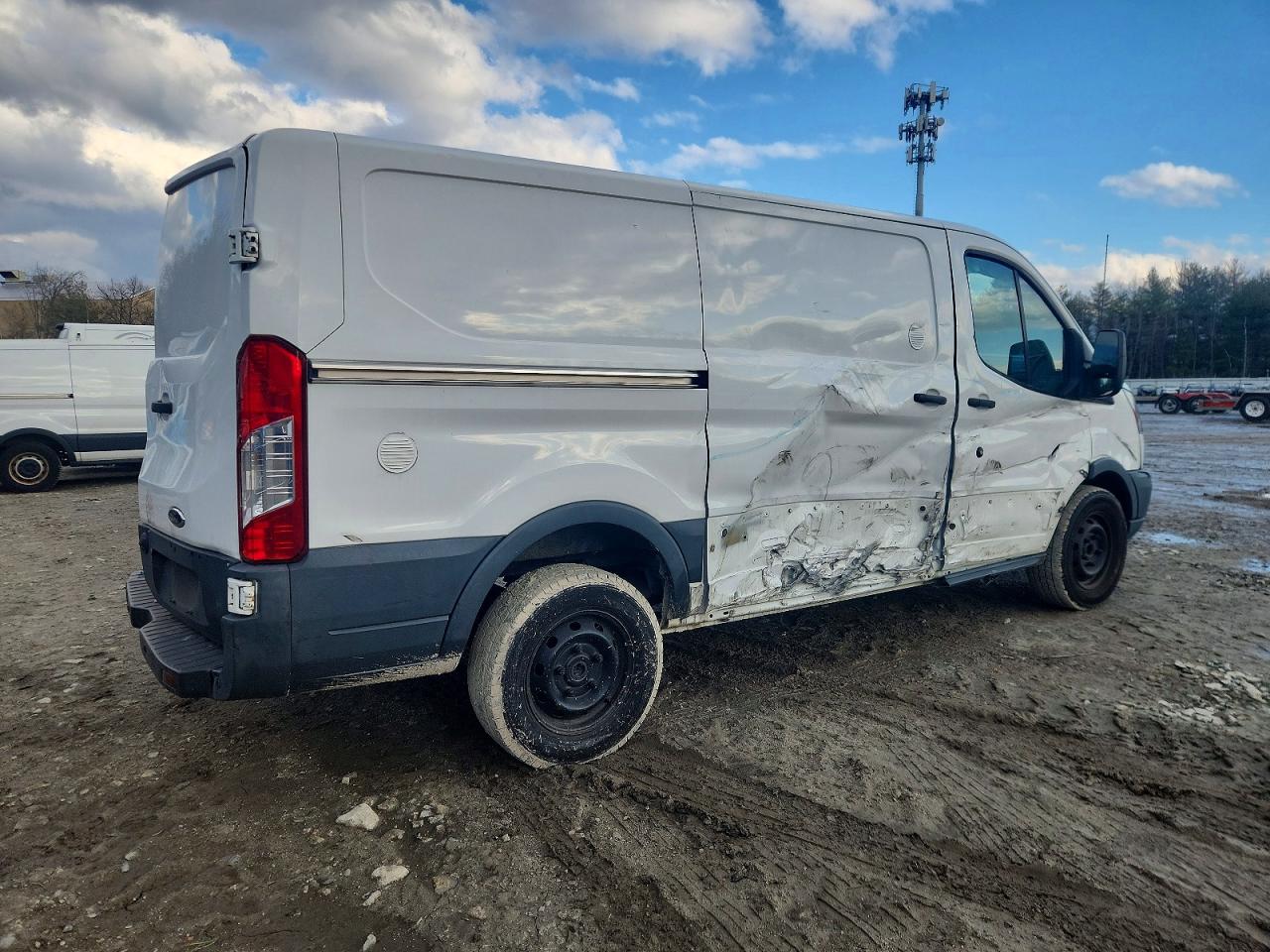 2017 FORD TRANSIT T-250 photo 3
