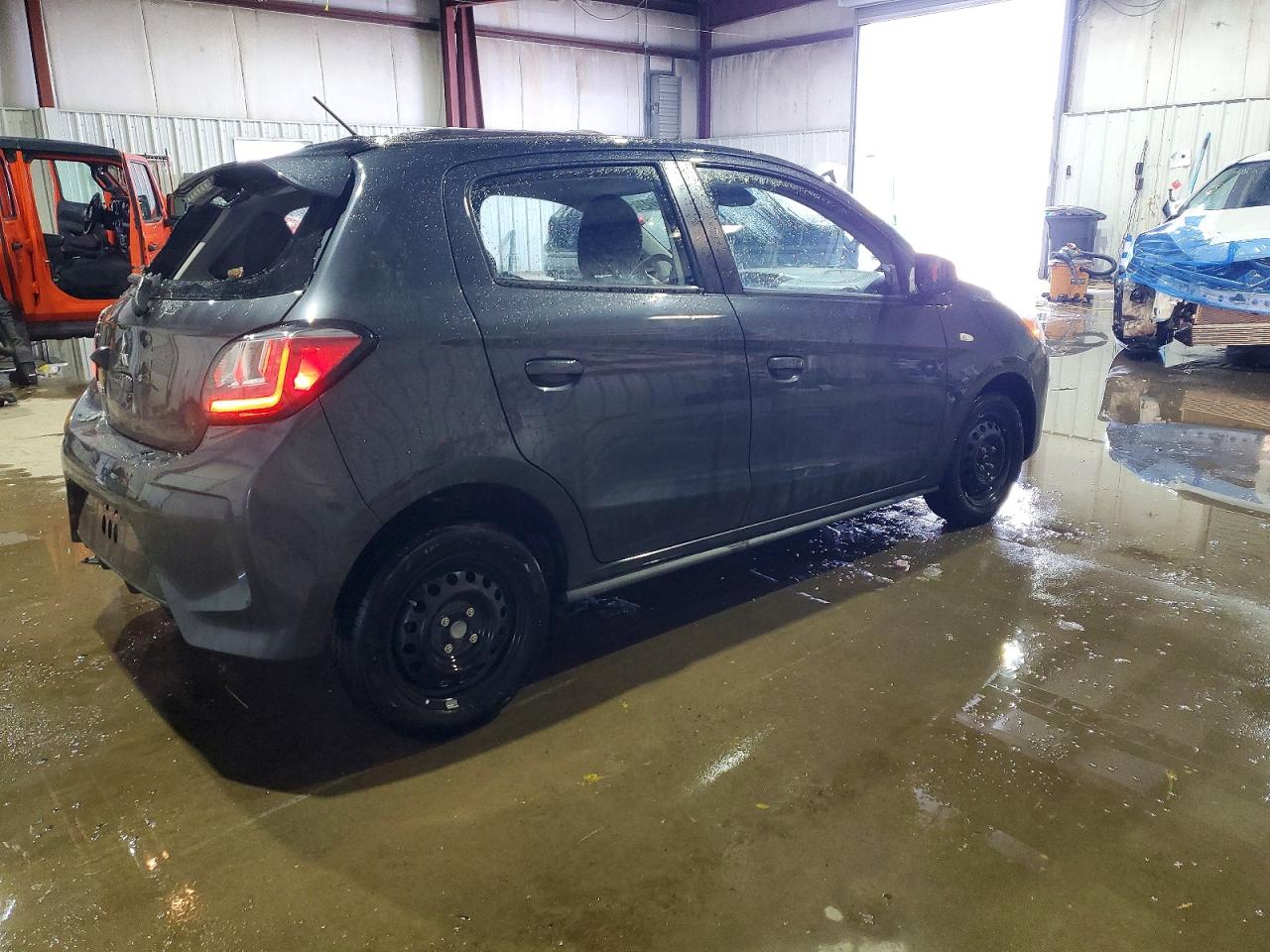 2024 MITSUBISHI MIRAGE ES photo 3