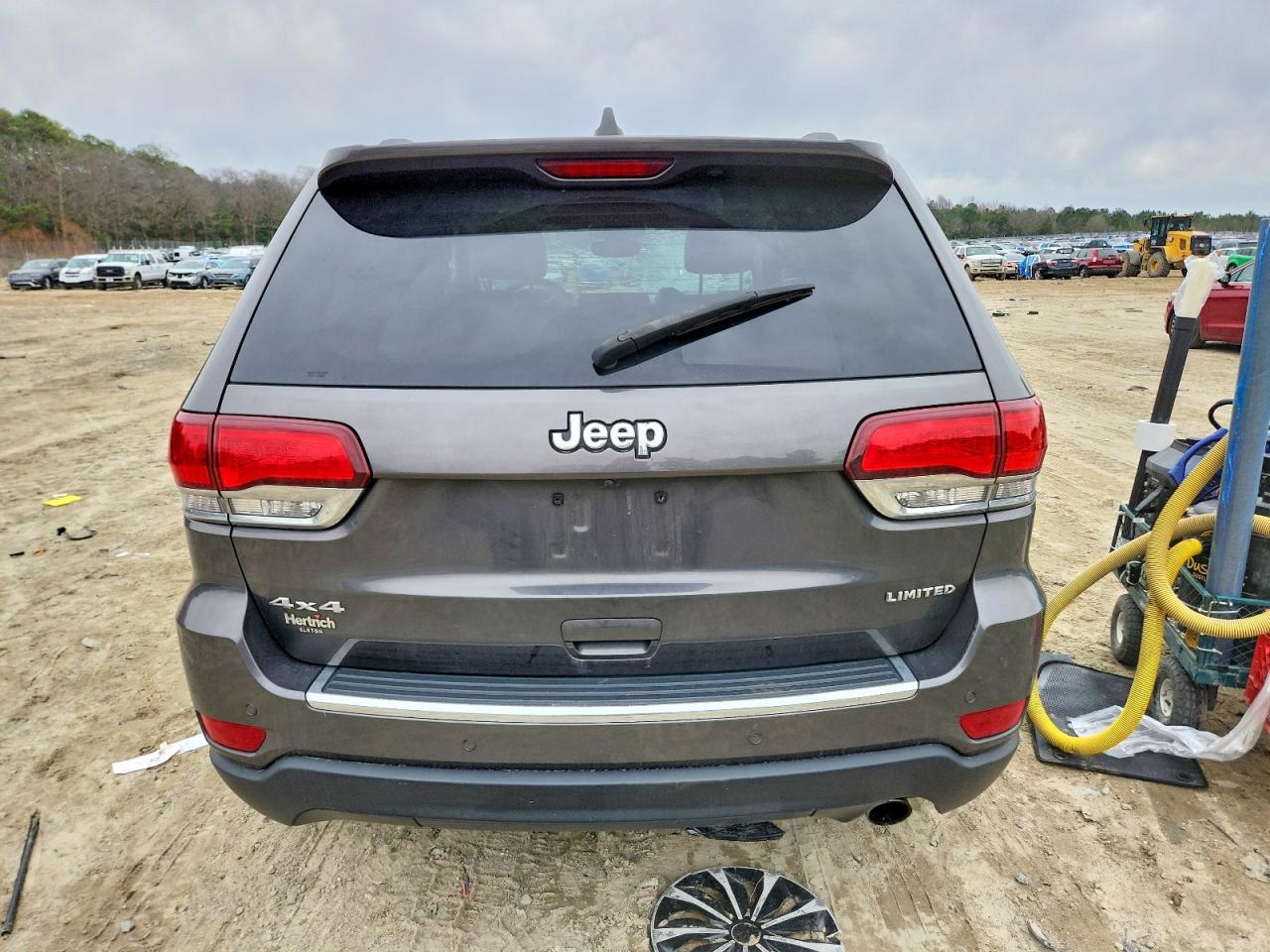 2020 JEEP GRAND CHEROKEE LIMITED photo 11