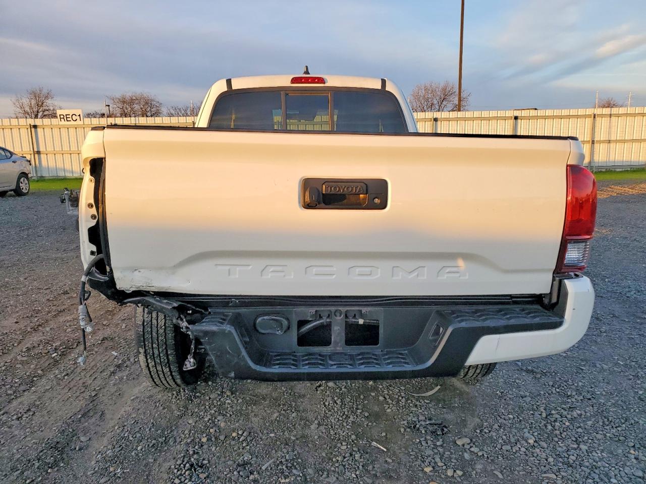 2022 TOYOTA TACOMA ACCESS CAB photo 6