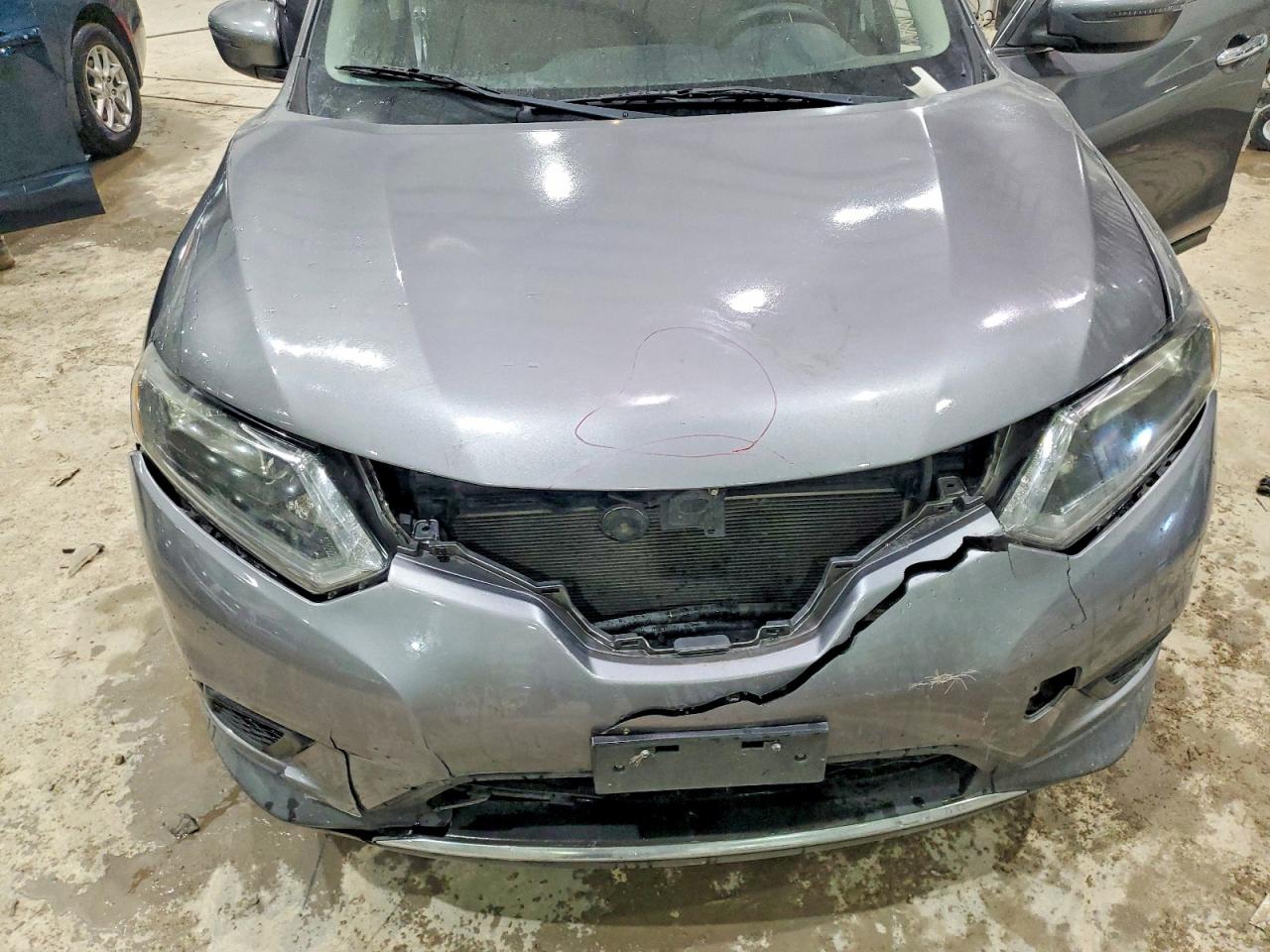 2016 NISSAN ROGUE SV photo 12
