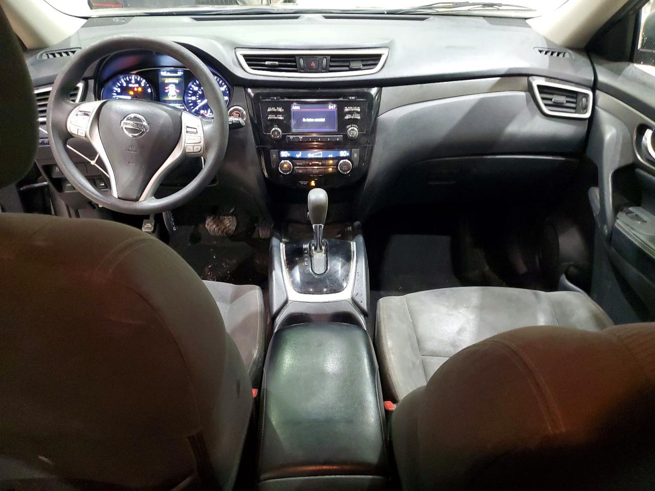 2016 NISSAN ROGUE SV photo 8