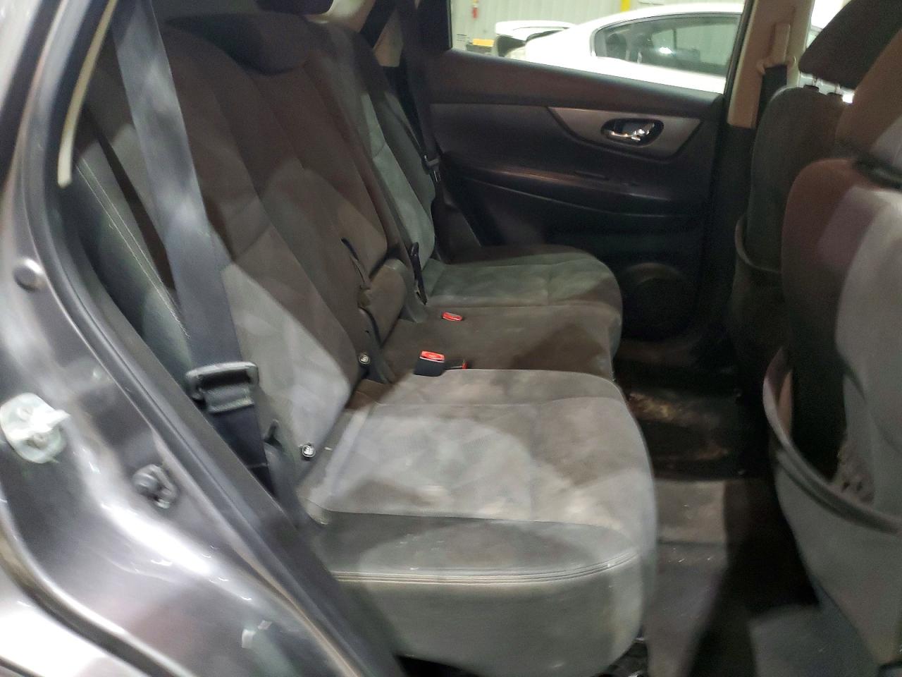 2016 NISSAN ROGUE SV photo 11