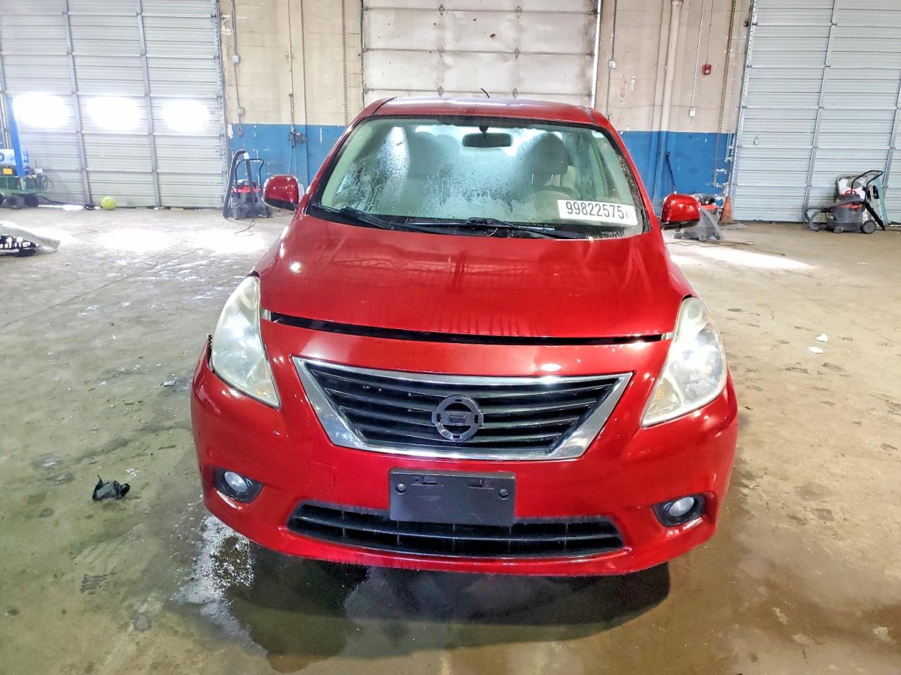 2012 NISSAN VERSA S photo 5
