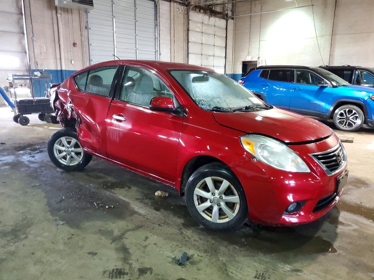 2012 NISSAN VERSA S photo 4