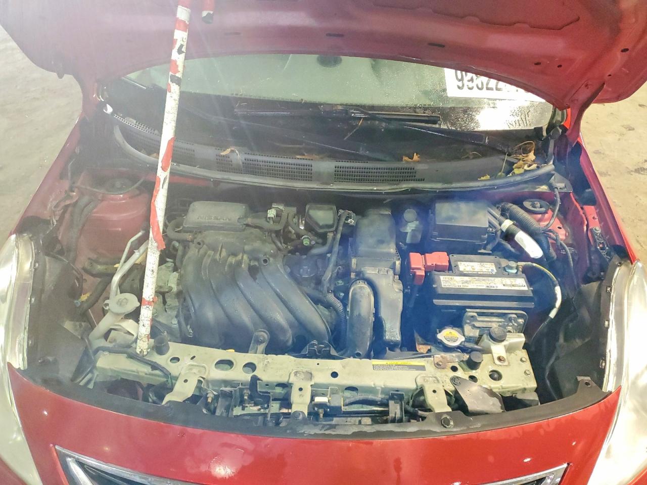 2012 NISSAN VERSA S photo 11