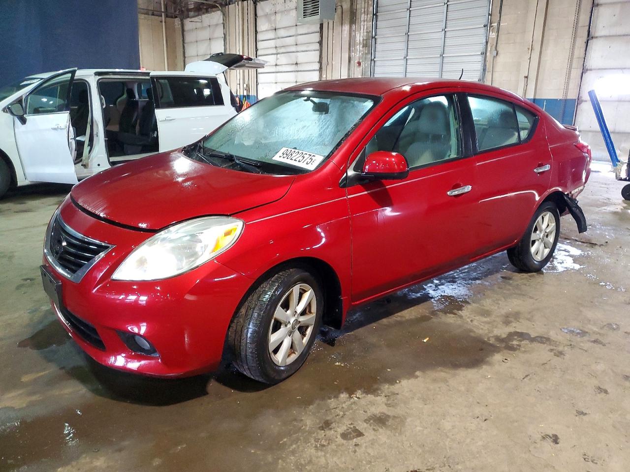 2012 NISSAN VERSA
