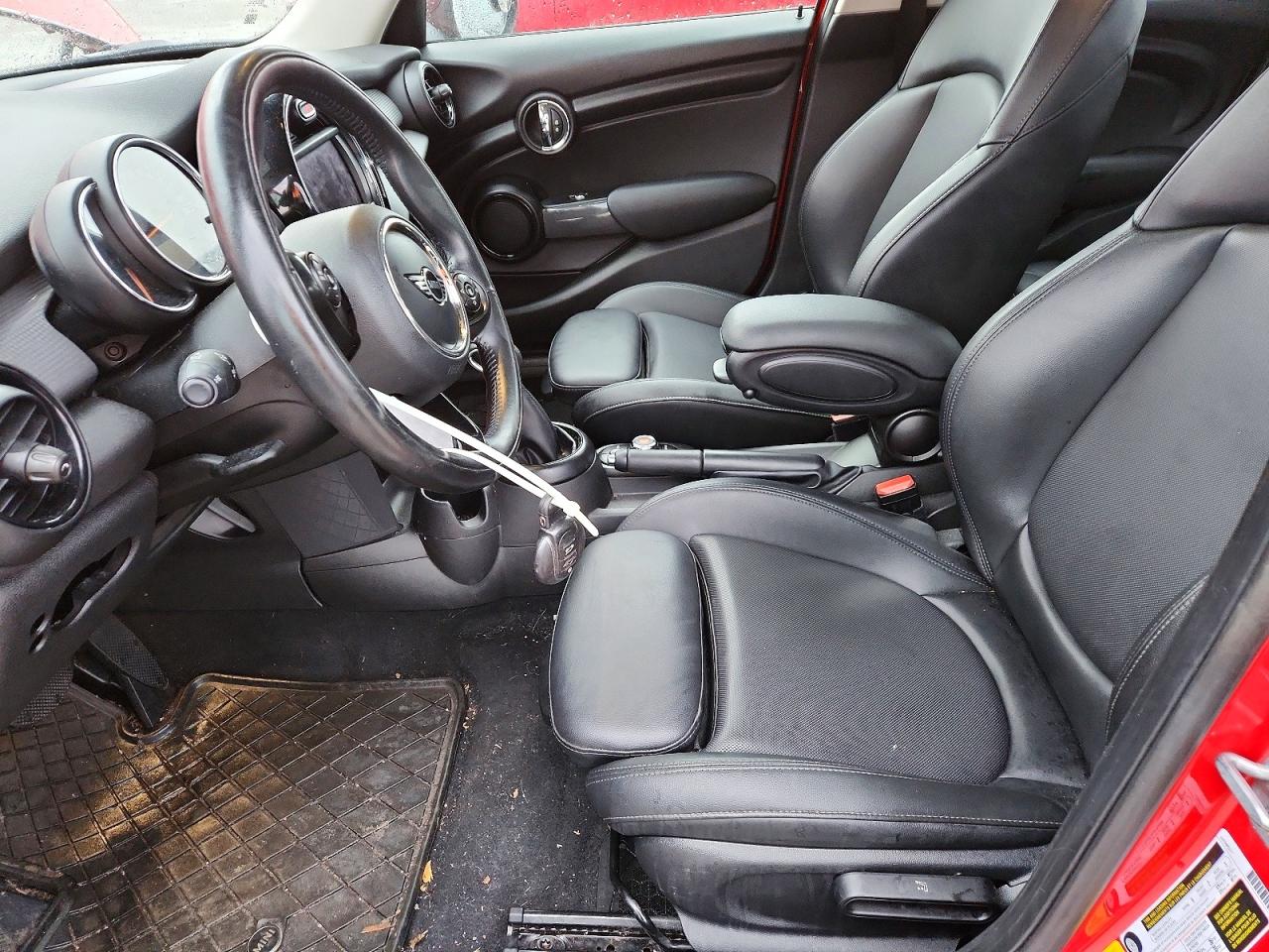 2019 MINI COOPER photo 7