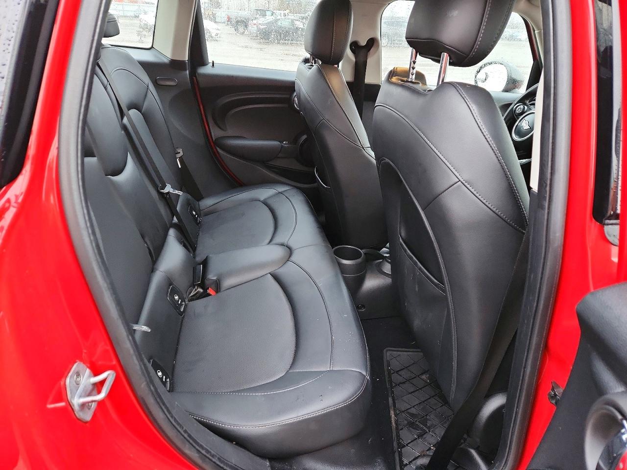 2019 MINI COOPER photo 10