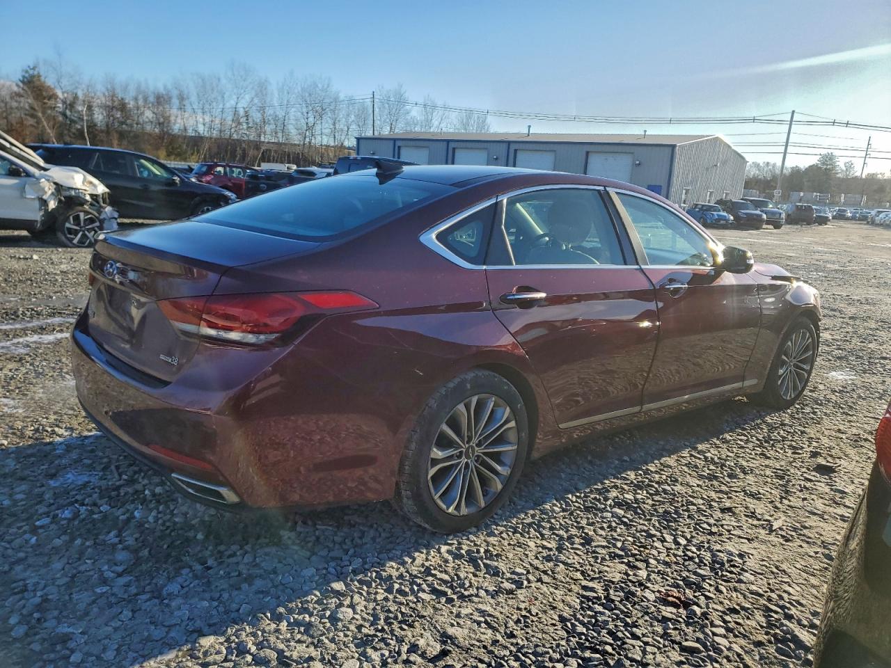 2015 HYUNDAI GENESIS 3.8L photo 3
