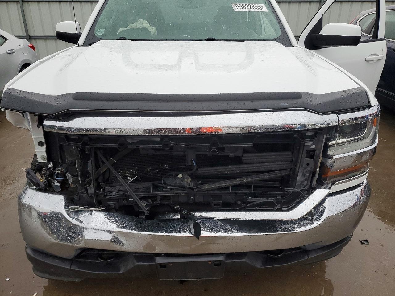 2017 CHEVROLET SILVERADO C1500 LT photo 11