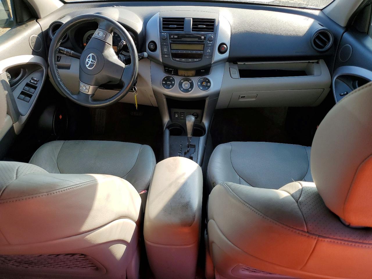 2008 TOYOTA RAV4 LIMITED photo 8