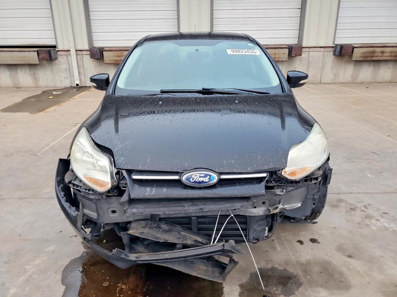 2014 FORD FOCUS SE photo 5