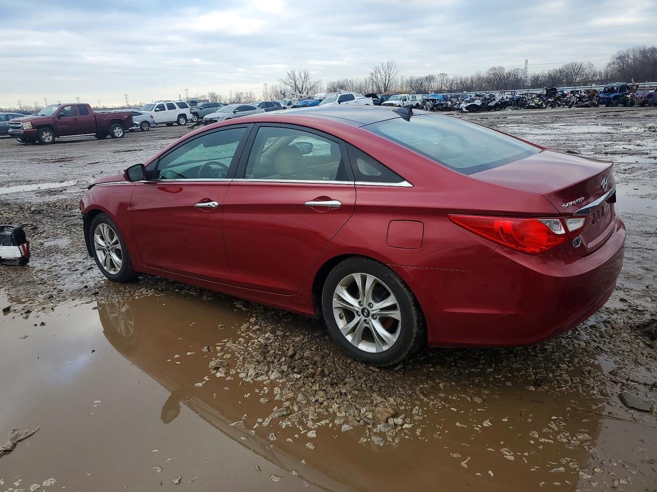2013 HYUNDAI SONATA SE photo 3