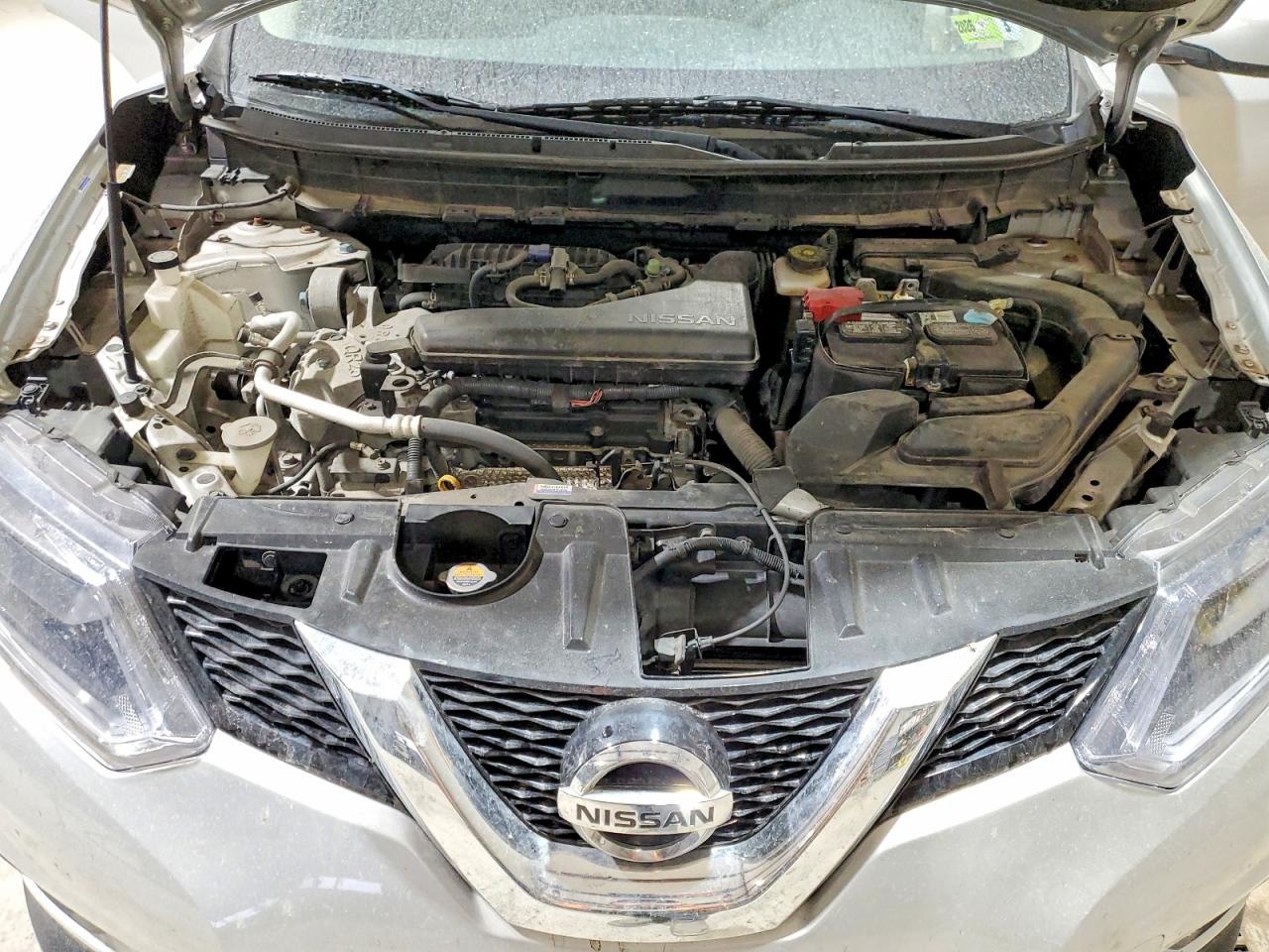 2016 NISSAN ROGUE S photo 12