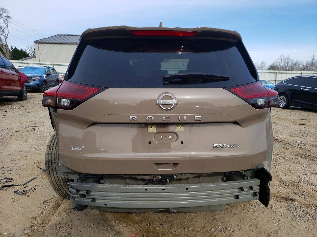 2024 NISSAN ROGUE SV photo 6