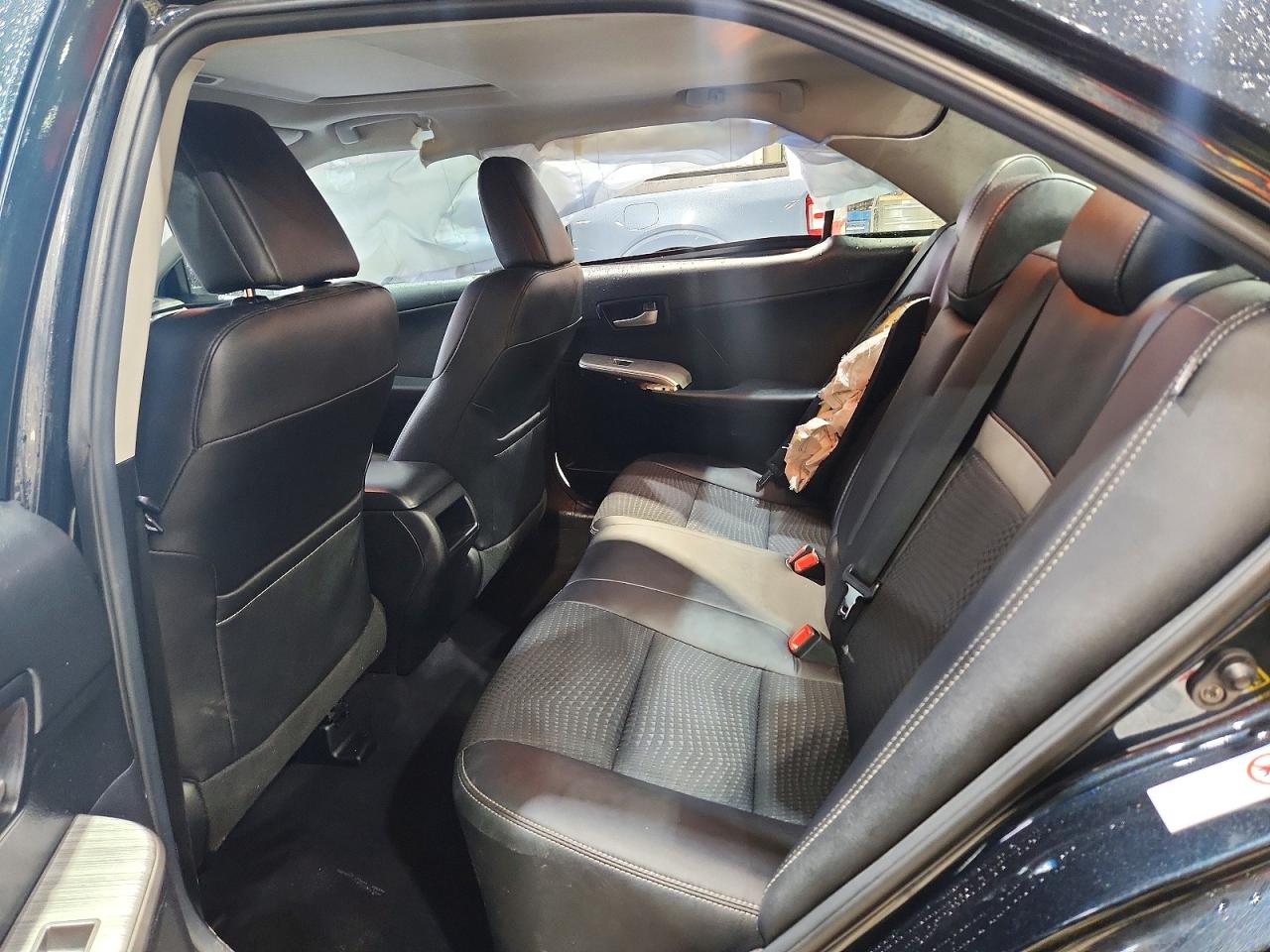 2013 TOYOTA CAMRY L photo 28