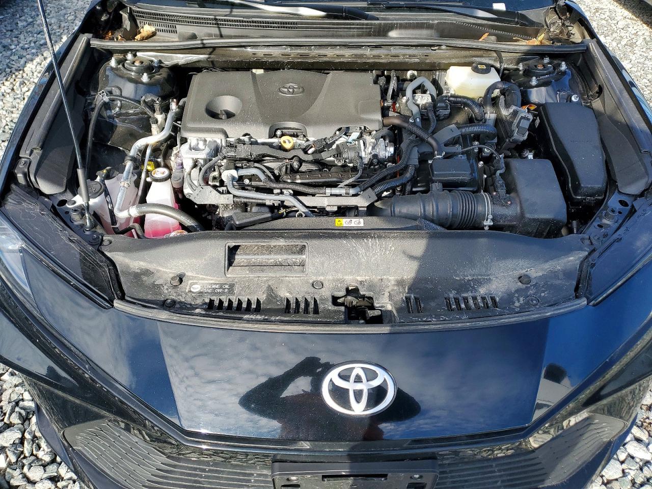 2025 TOYT CAMRY LE photo 11