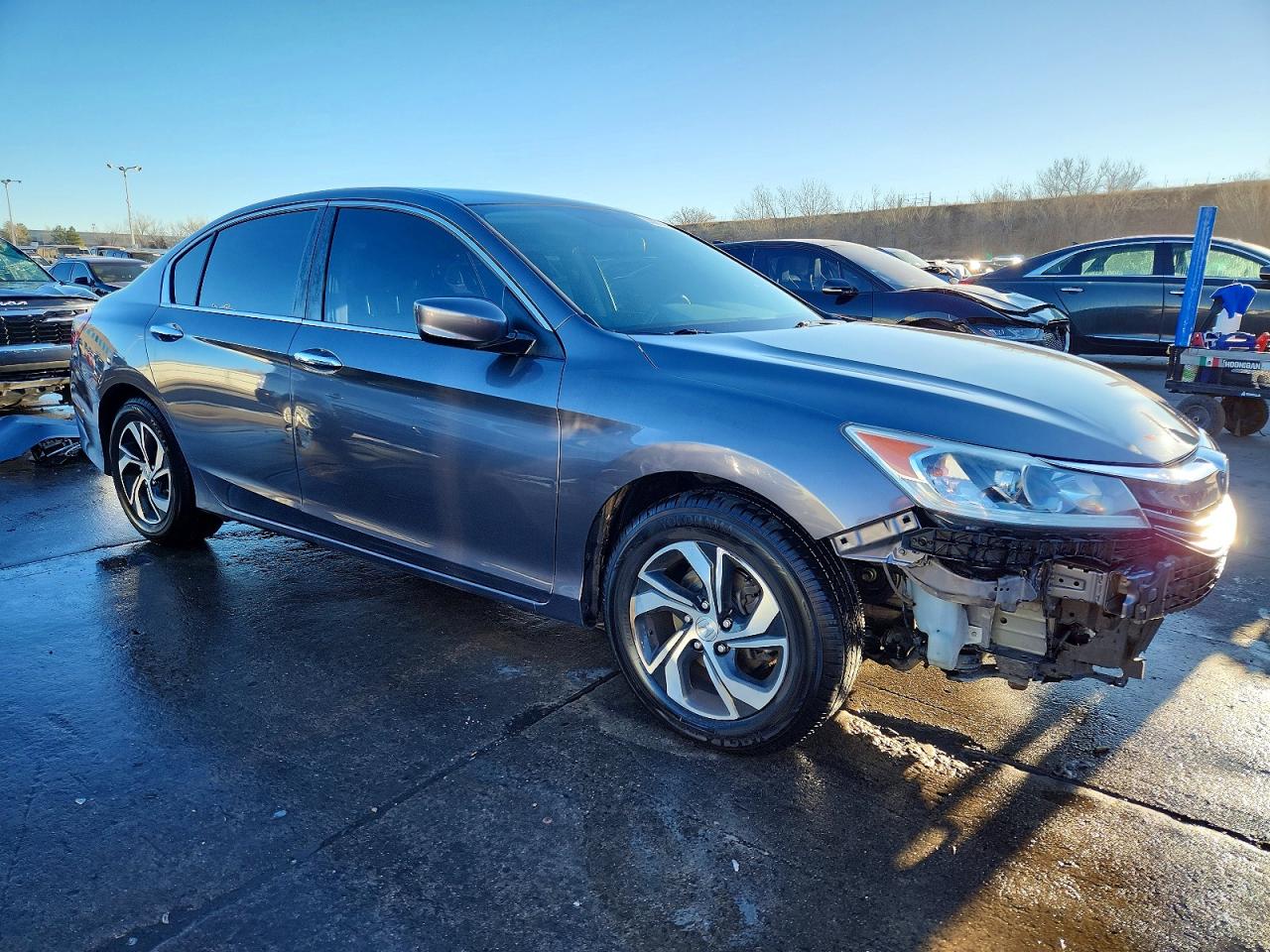2017 HONDA ACCORD LX photo 4