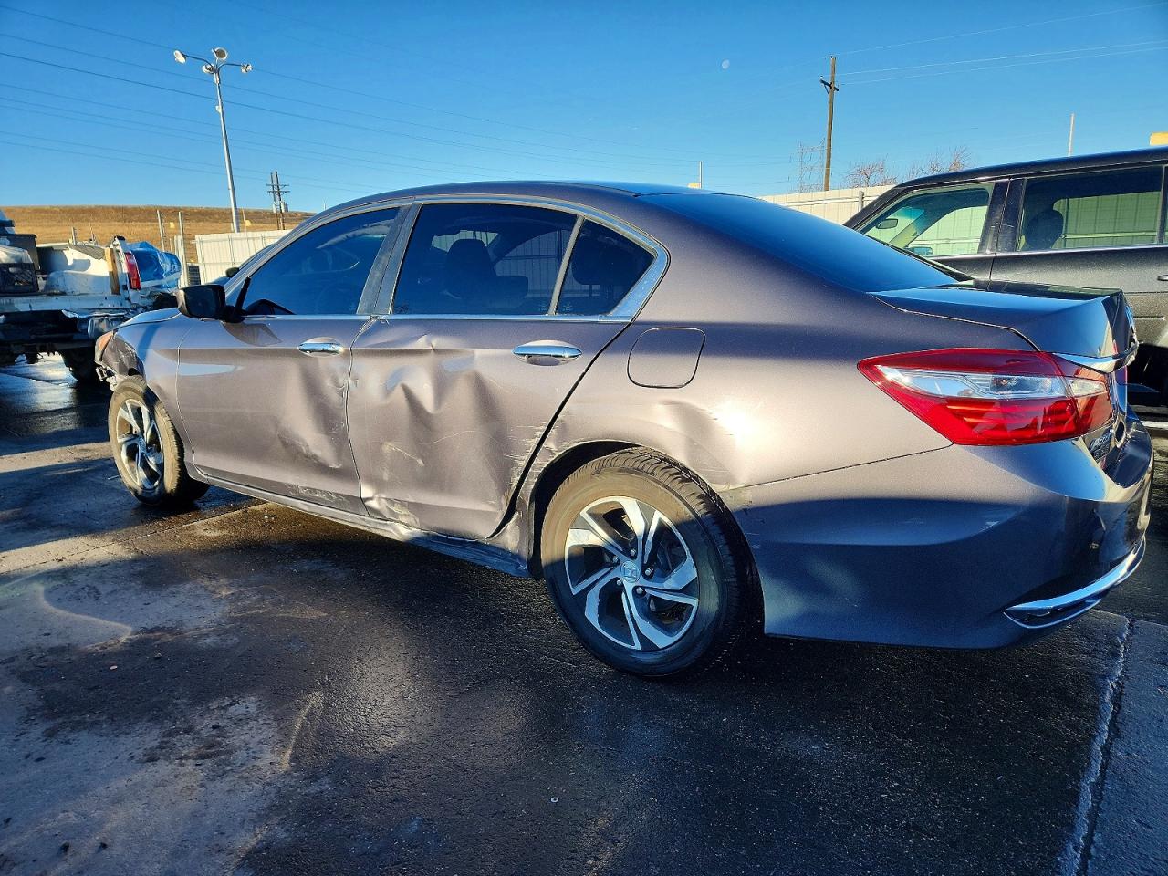 2017 HONDA ACCORD LX photo 2