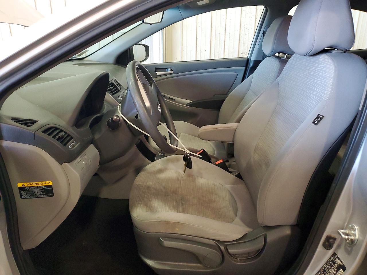 2016 HYUNDAI ACCENT SE photo 7
