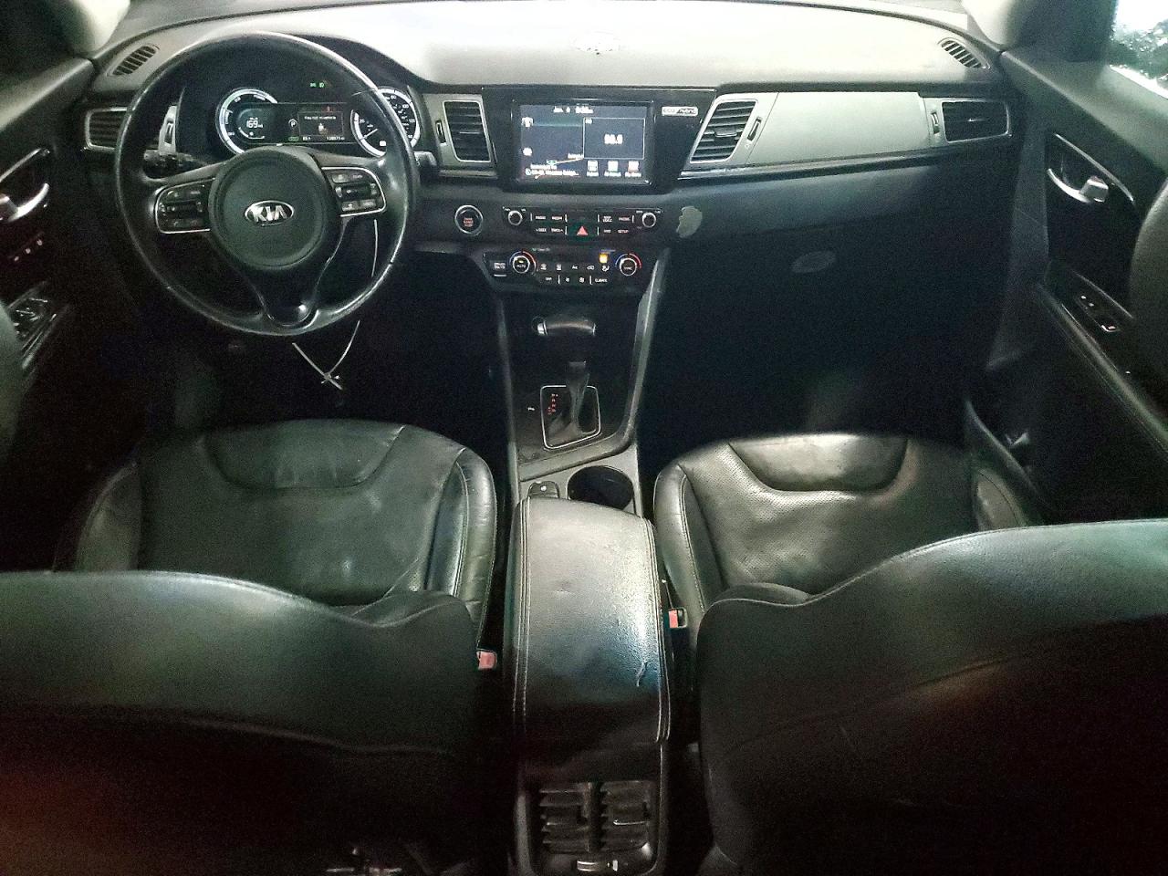 2017 KIA NIRO EX TOURING photo 8