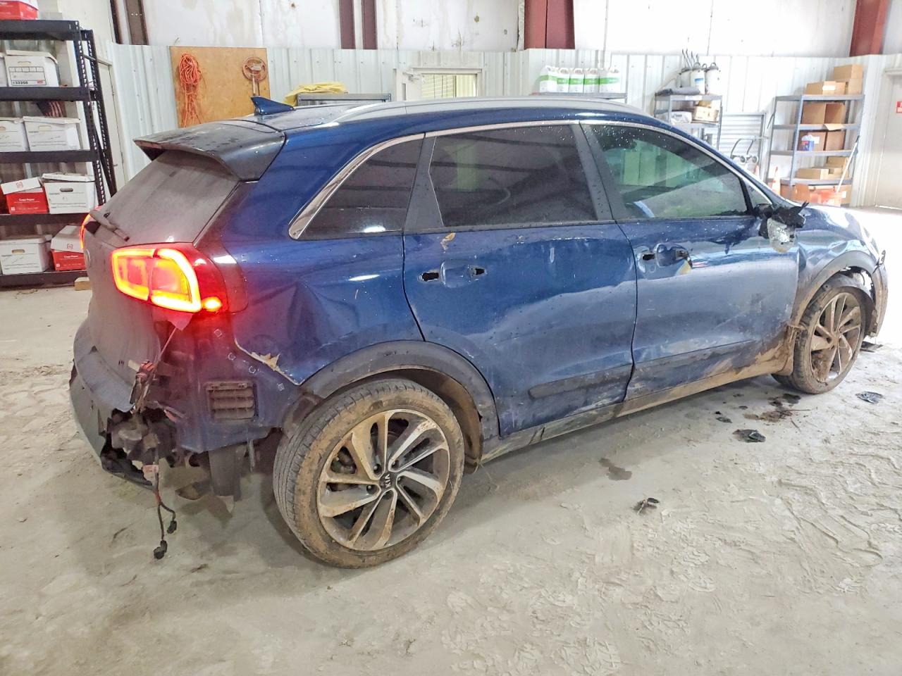 2017 KIA NIRO EX TOURING photo 3