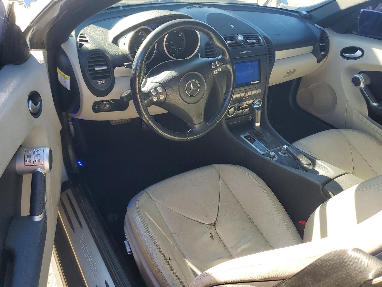 2006 MERCEDES-BENZ SLK 350 photo 8
