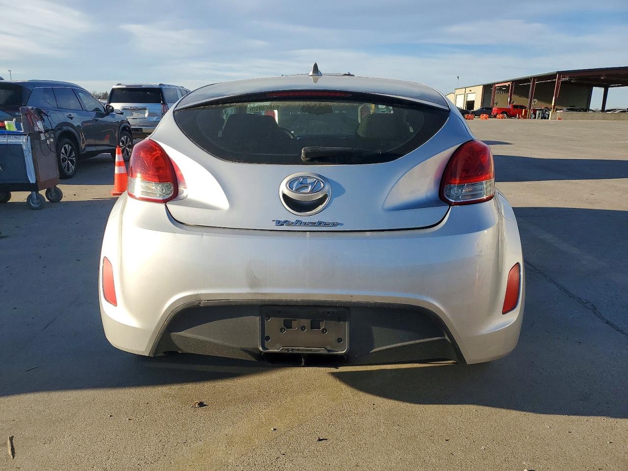 2013 HYUNDAI VELOSTER photo 6