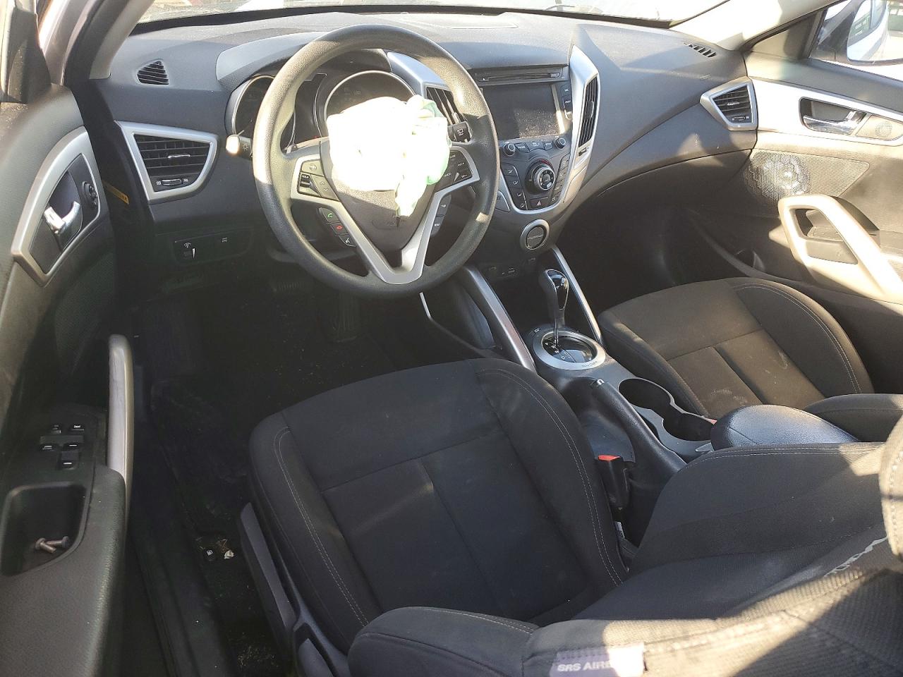 2013 HYUNDAI VELOSTER photo 8