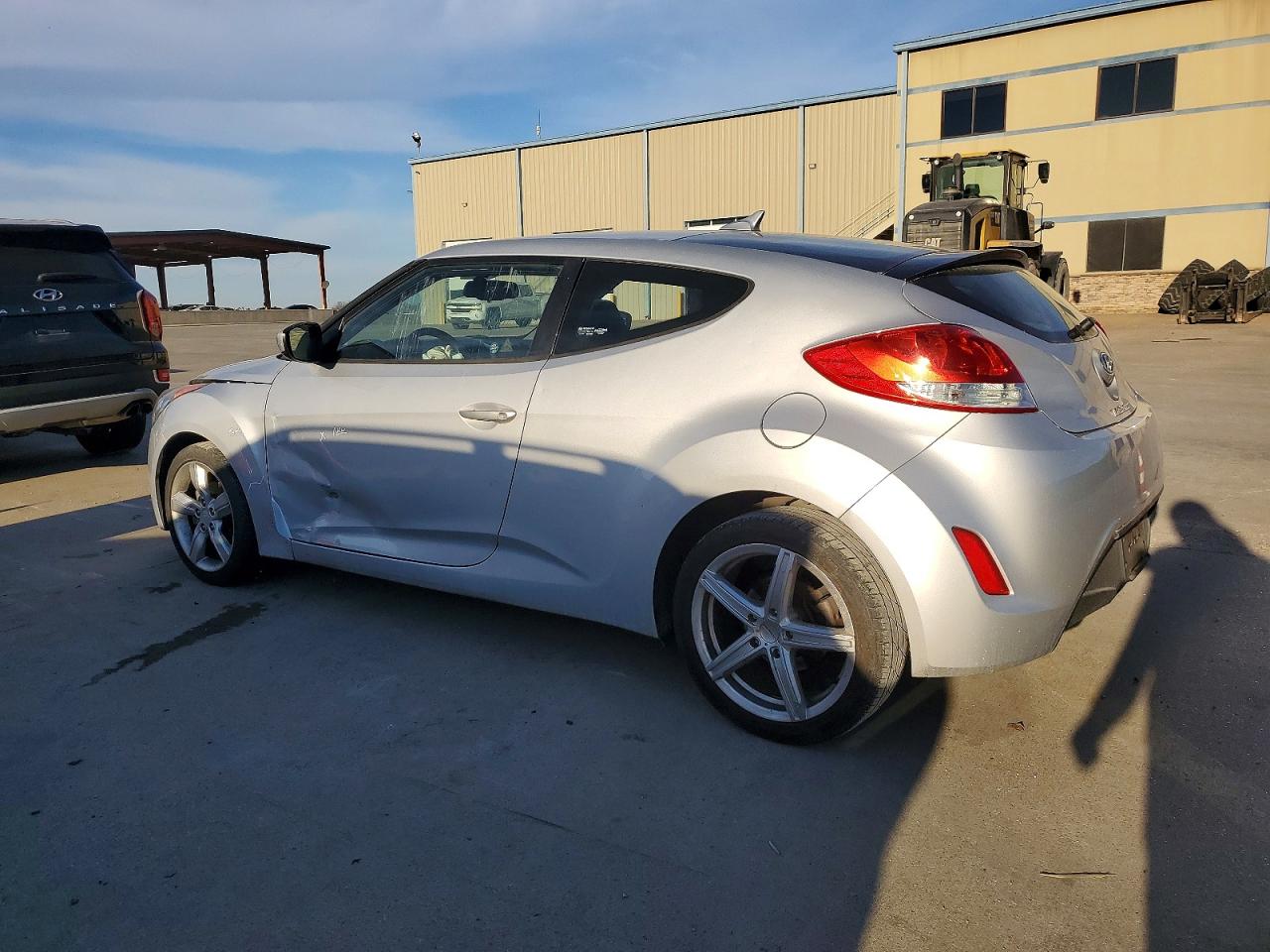 2013 HYUNDAI VELOSTER photo 2