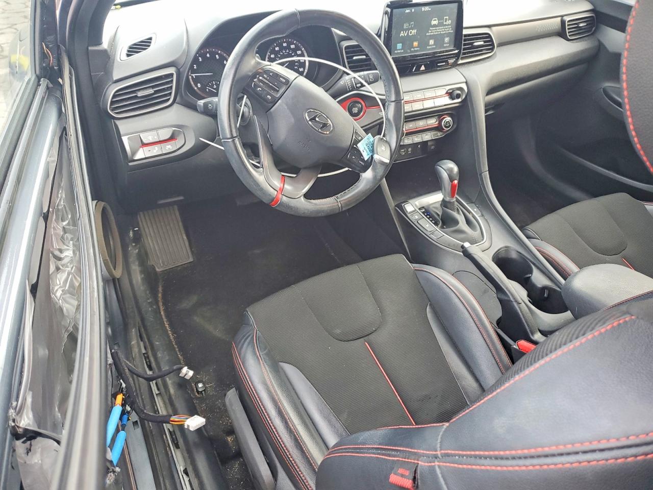 2019 HYUNDAI VELOSTER BASE photo 8