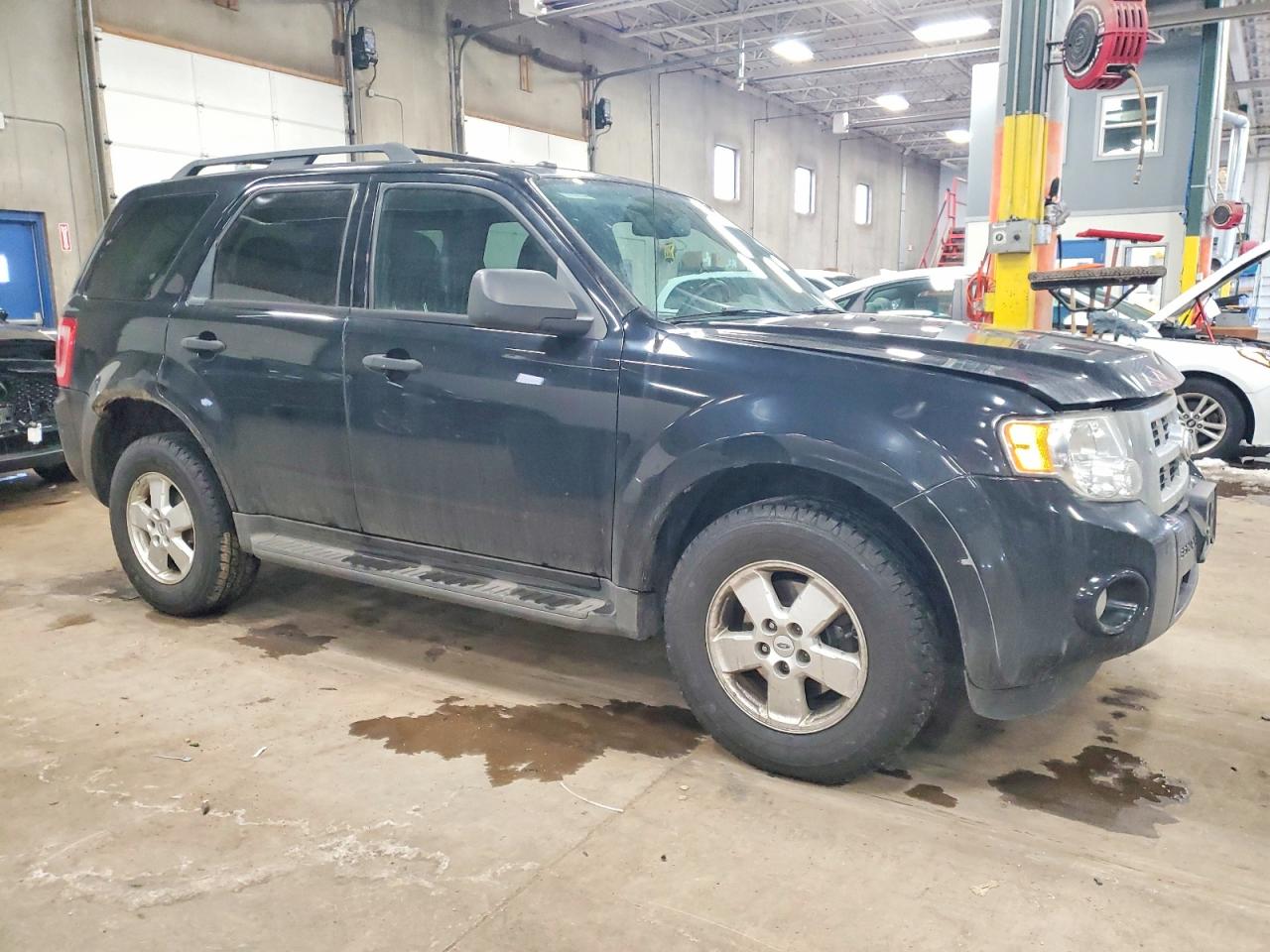 2012 FORD ESCAPE XLT photo 4