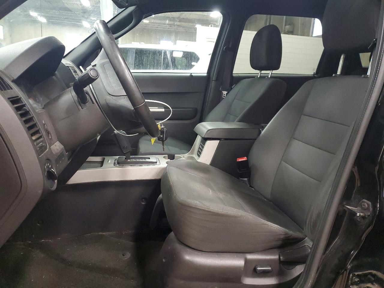 2012 FORD ESCAPE XLT photo 7