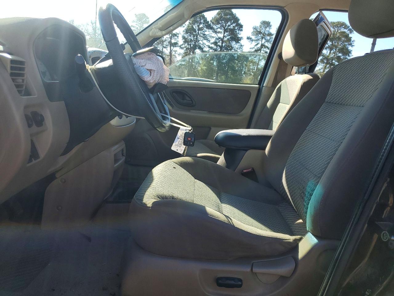 2003 FORD ESCAPE XLT photo 7