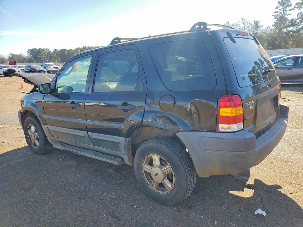 2003 FORD ESCAPE XLT photo 2