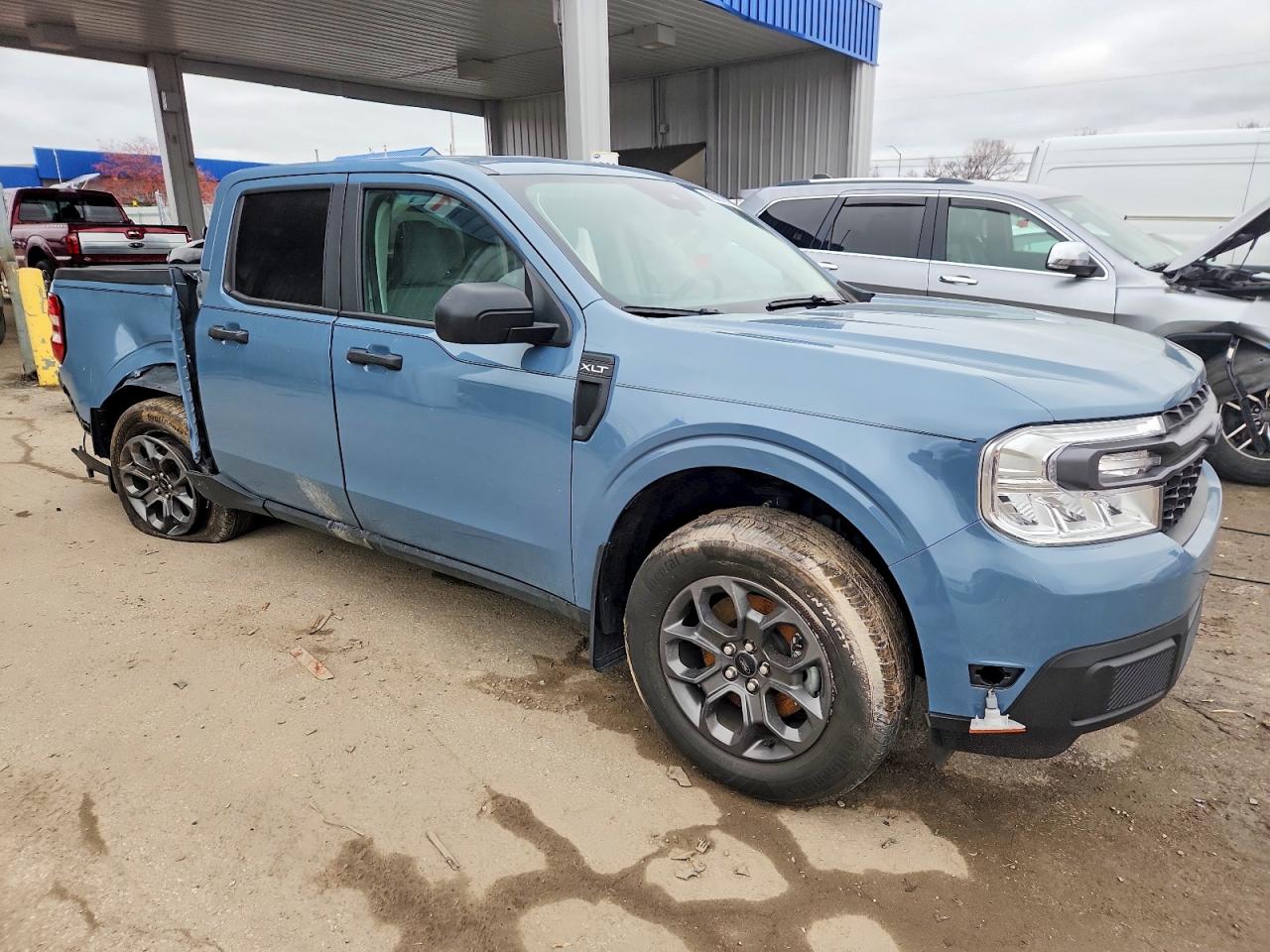2024 FORD MAVERICK XLT photo 4