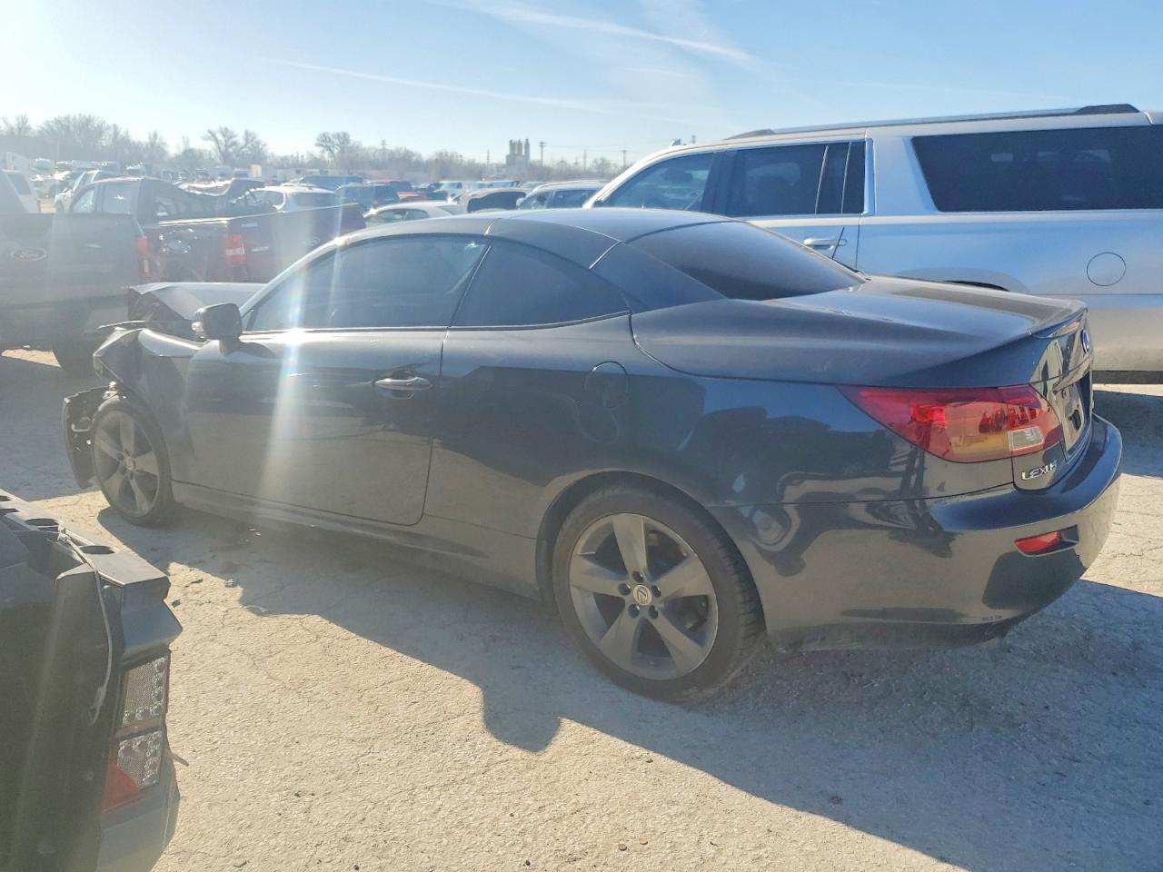 2010 LEXUS IS 250 photo 2