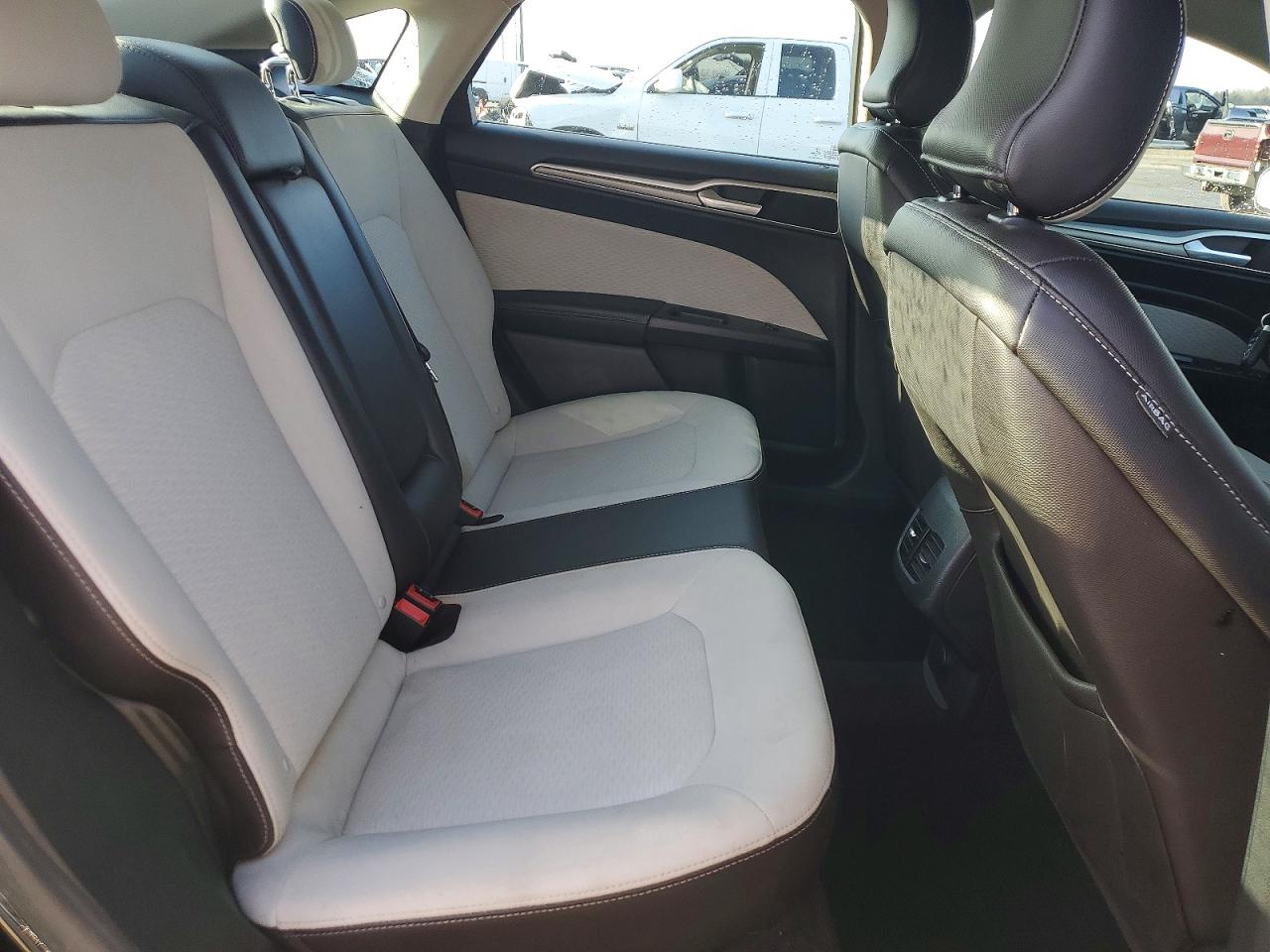 2019 FORD FUSION SE photo 10
