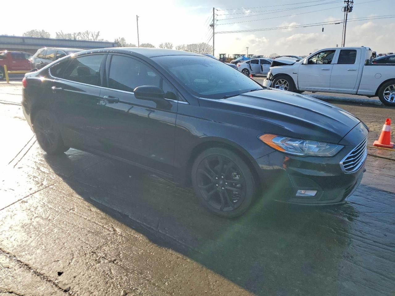 2019 FORD FUSION SE photo 4