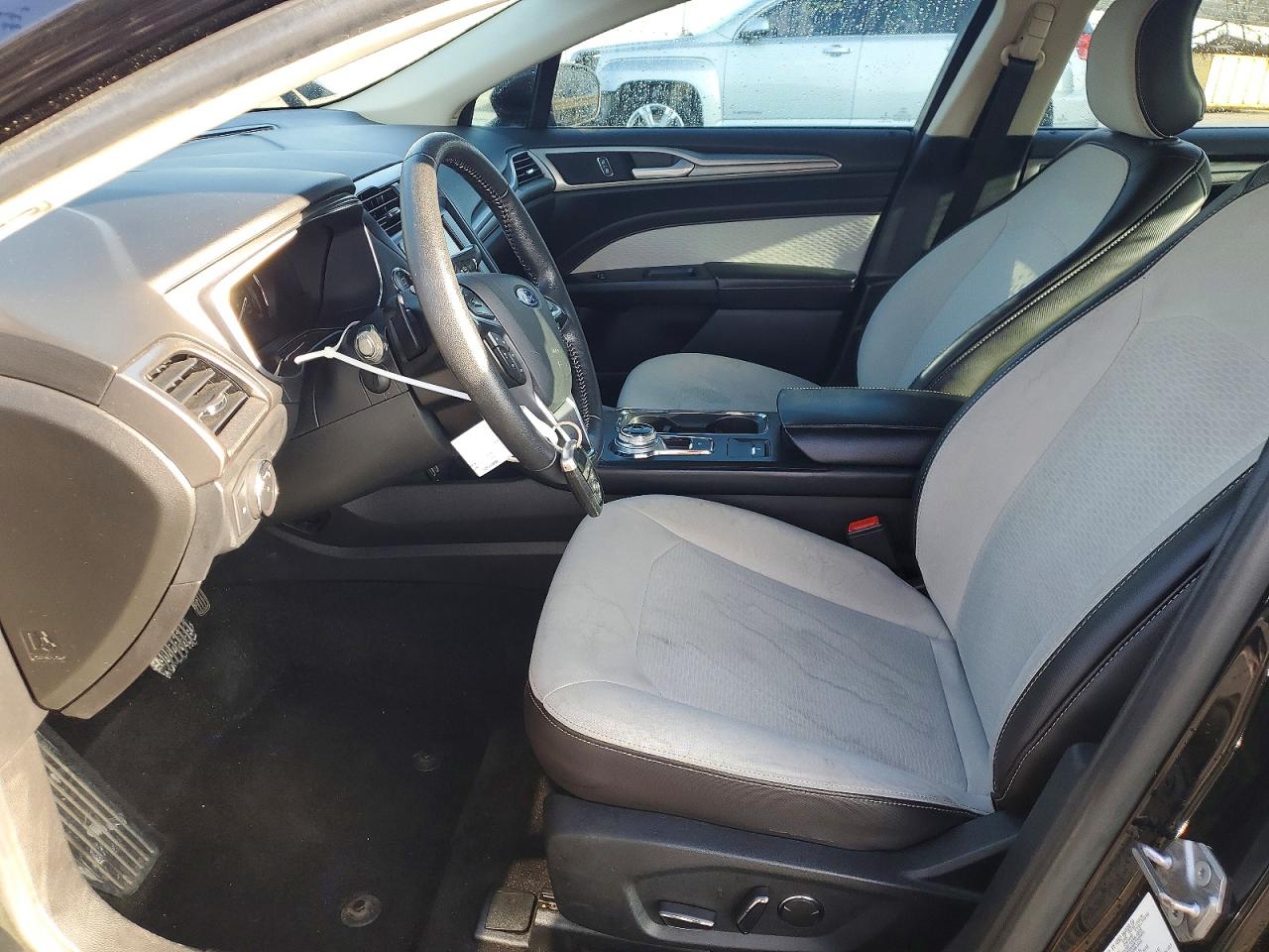 2019 FORD FUSION SE photo 7