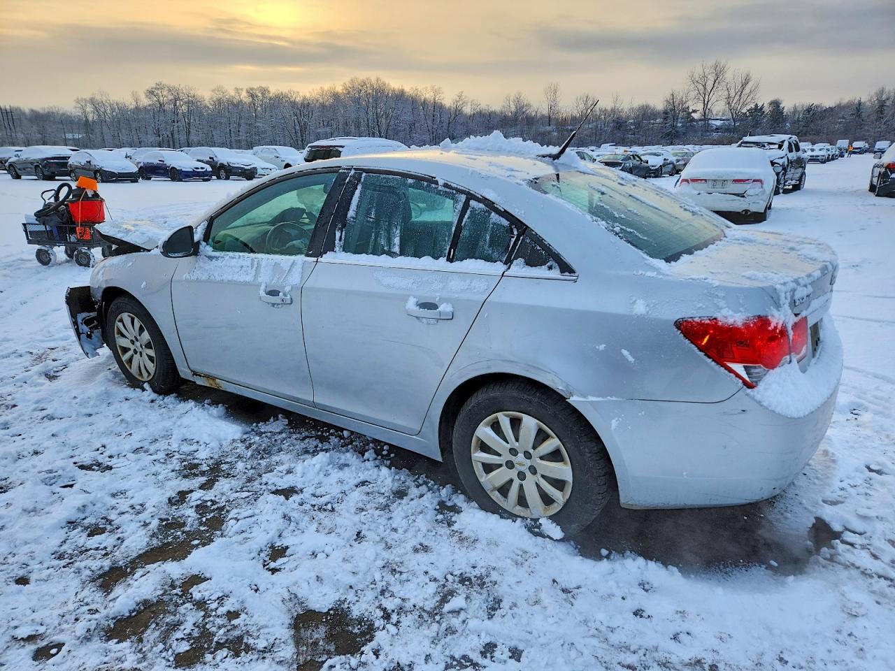 2011 CHEVROLET CRUZE LT photo 2