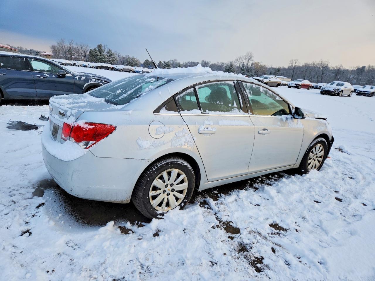 2011 CHEVROLET CRUZE LT photo 3