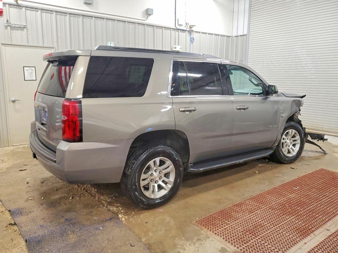 2017 CHEVROLET TAHOE K1500 LT photo 3