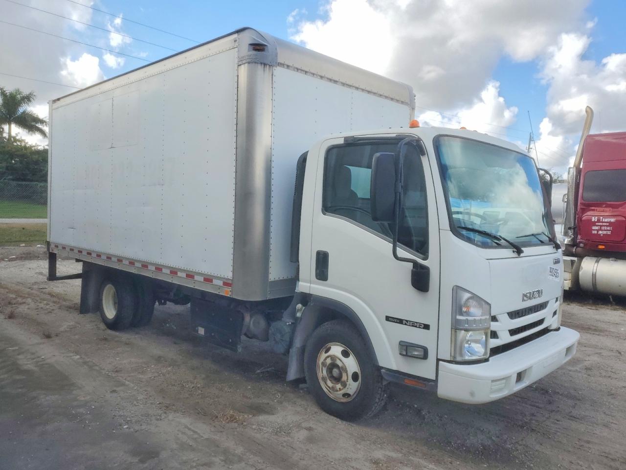 2016 ISUZU NPR - SEMI TRUCK photo 4