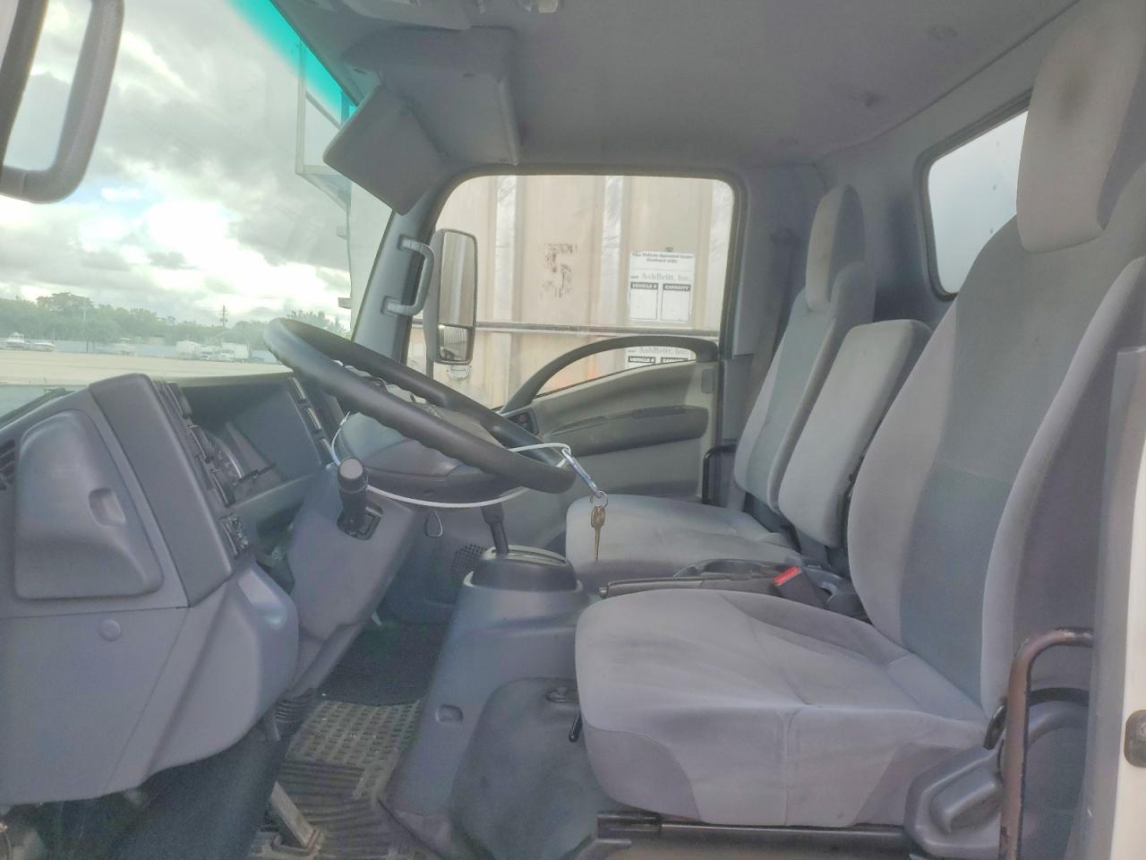 2016 ISUZU NPR - SEMI TRUCK photo 7