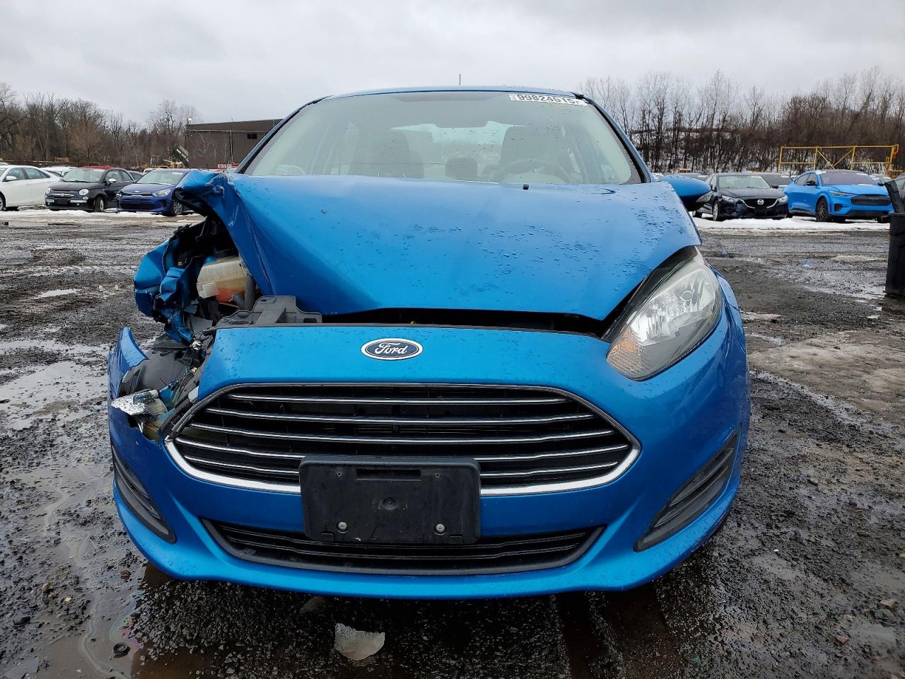 2016 FORD FIESTA SE photo 5