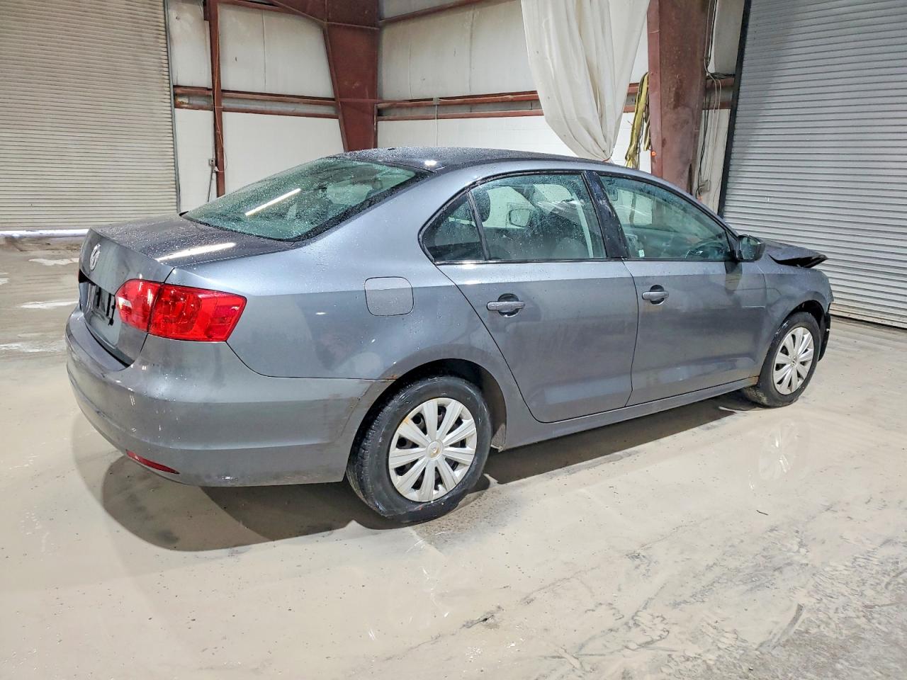 2011 VOLKSWAGEN JETTA BASE photo 3