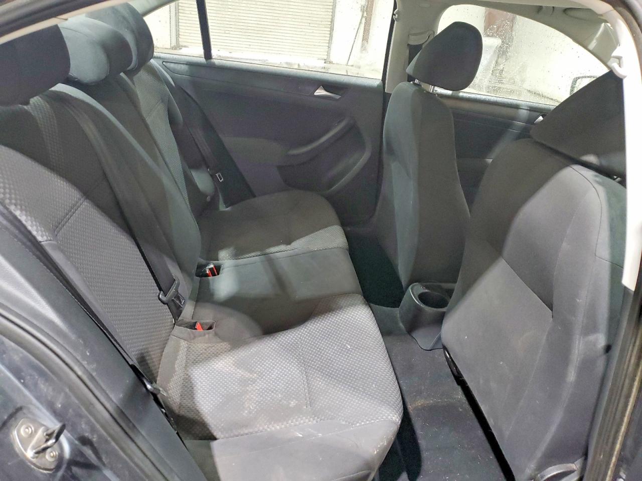 2011 VOLKSWAGEN JETTA BASE photo 10