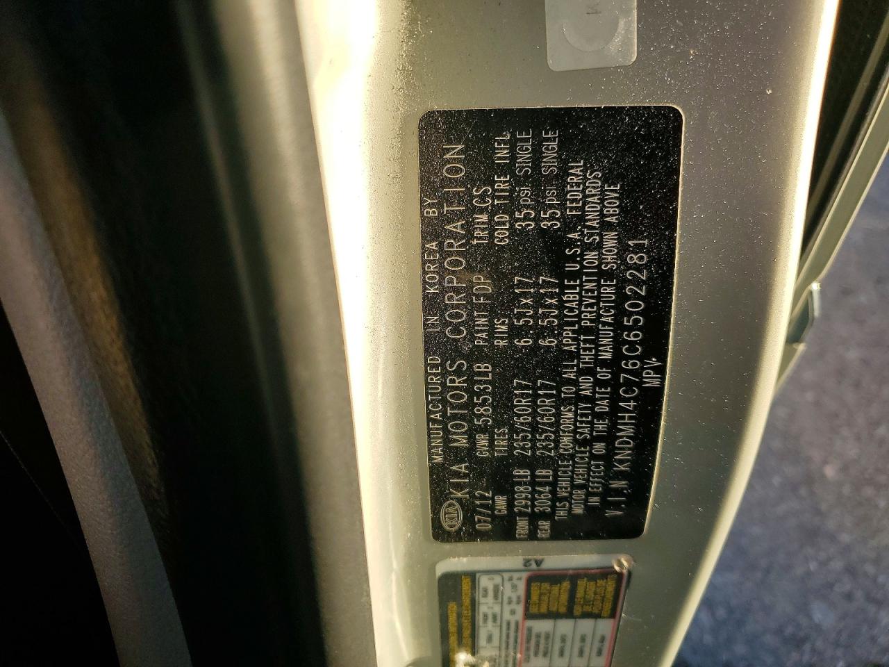 2012 KIA SEDONA EX photo 14